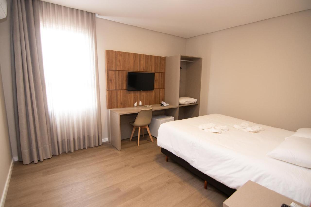 Hotel Maua Curitiba Buitenkant foto